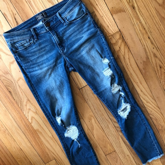 Abercrombie & Fitch Denim - Abercrombie Distressed Ankle Jean